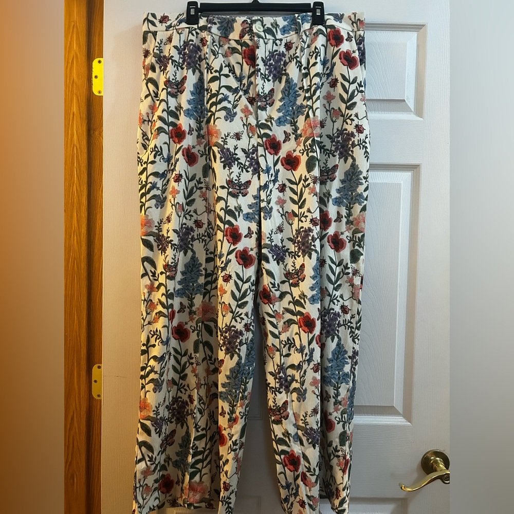 Floral Print Women's Pants